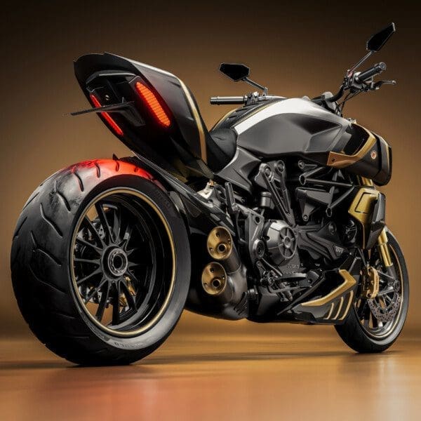 MANHART Carbon Body Panel Umbaukit für Ducati Diavel 1260 (3)